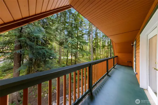 Upper deck off primary and office.