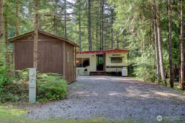 Unique 2 bedroom in The Glen at Maple Falls