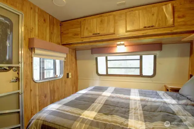 Fits large double bed