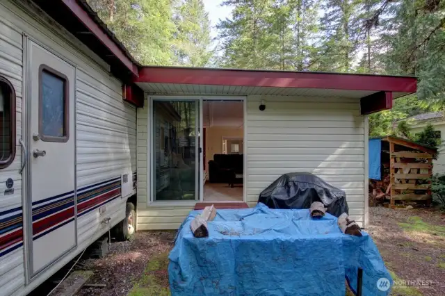 Back entrance to add-a-room