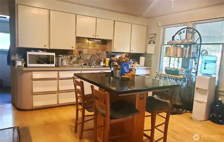 alt kitchen view