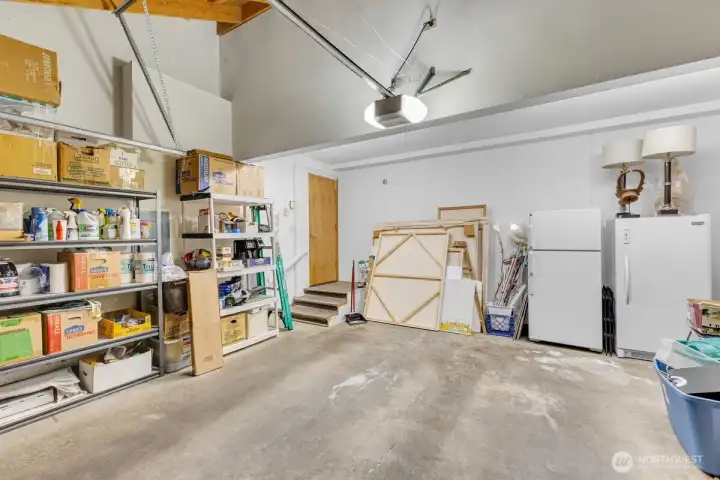 Huge 2 car garage