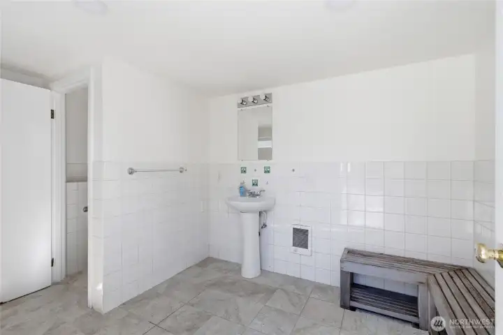 Convenient outdoor 1/2 bath!