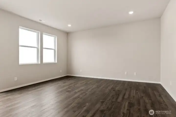 Pictures are for representational purposes only. Materials and colors may vary.