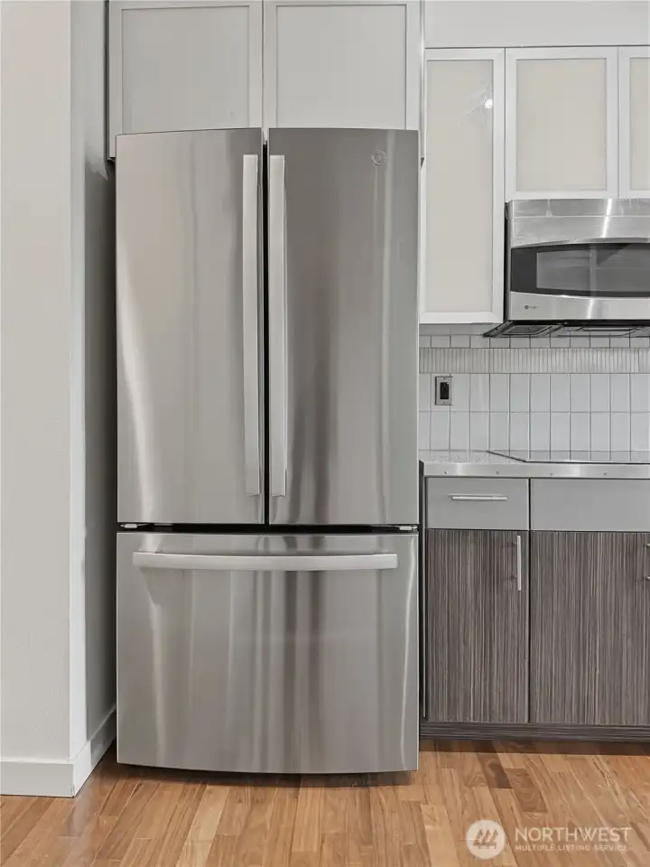 Refridgerator Refridgerator