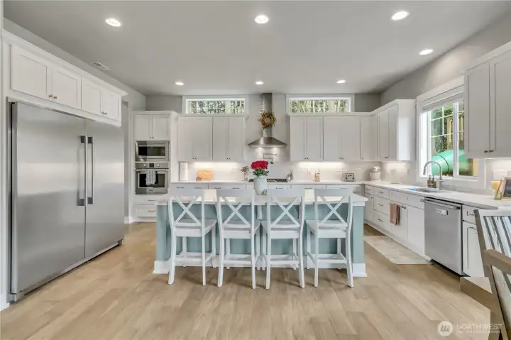 Commercial-grade refrigerator built for serious cooking and hosting.