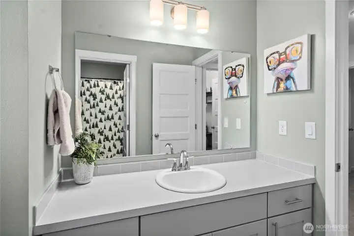 2nd floor guest bath