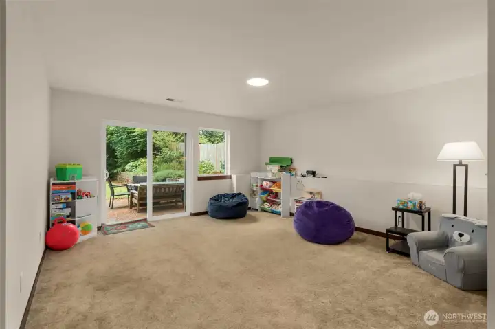 Seller has removed all personal property and the house is not staged.