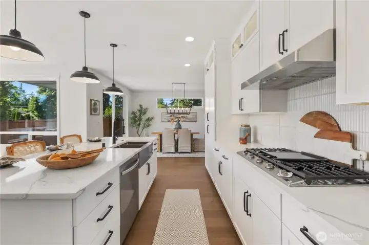 These photos are of this home - our Davis model at Rosewood, but overall plan, colors, building orientation, finishes, home outlook, and other details can and WILL vary in other homes. All photos, renderings, site maps, and floorplans are for visualization purposes only. These photos are of this home - our Davis model at Rosewood, but overall plan, colors, building orientation, finishes, home outlook, and other details can and WILL vary in other homes. All photos, renderings, site maps, and floorplans are for visualization purposes only.