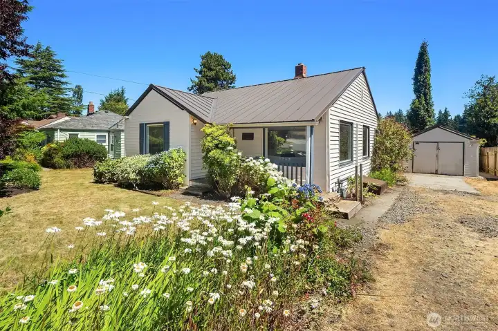 Off street parking & detached garage.