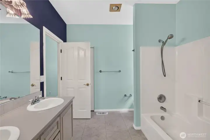 Bathroom Bathroom