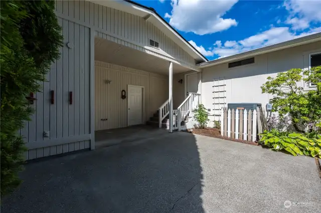 Perfectly placed patio in the private backyard. Perfect for socializing and gardening! Backyard also has a shed for all your yard tools or extra storage needs!