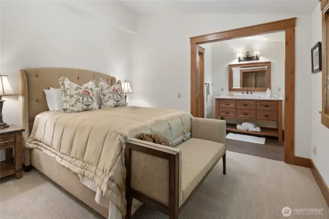 Upstairs Ensuite 2
