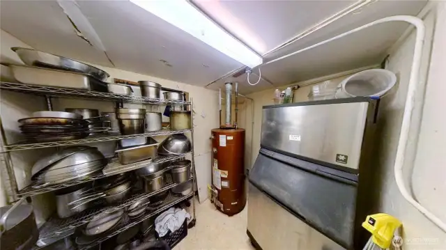 Storage- Ice Maker