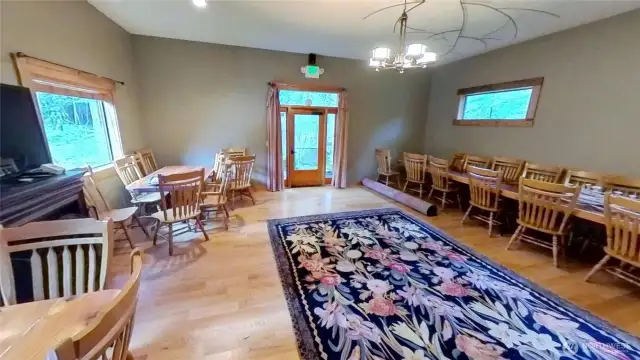 Private Party/Meeting Room