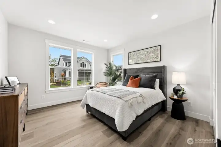 Spacious main floor 5th bedroom/office