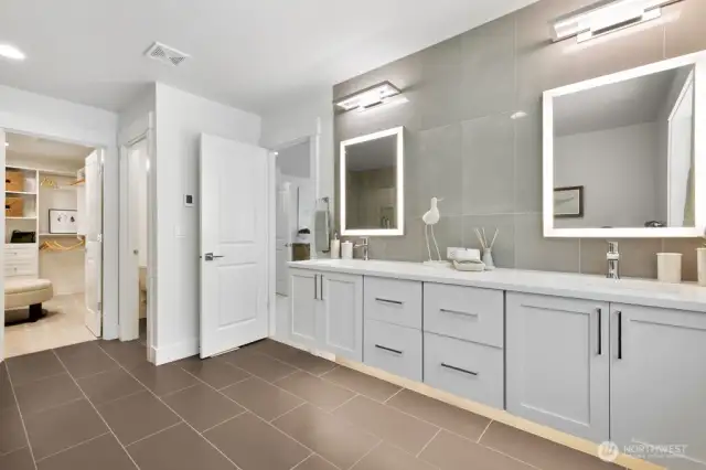 Photos from same plan, different community. Interior finishes may vary.