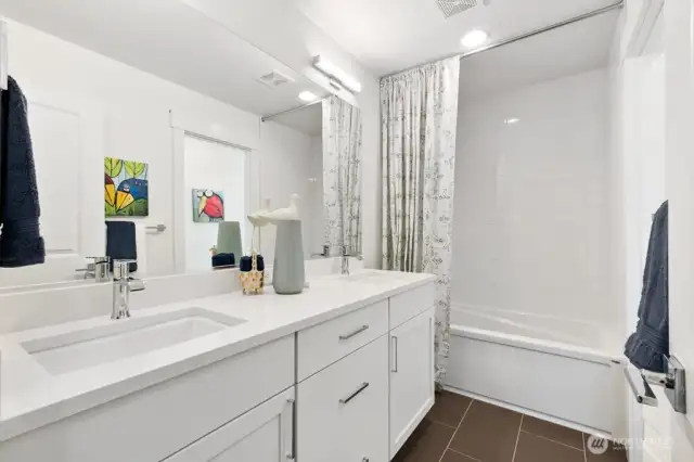 Photo from same plan, different community. Interior finishes may vary.