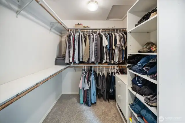 Walk In Closet
