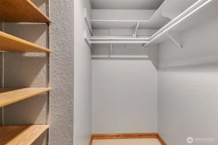 Walk-in closet even in the guest bedroom