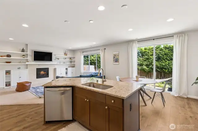 Open Kitchen