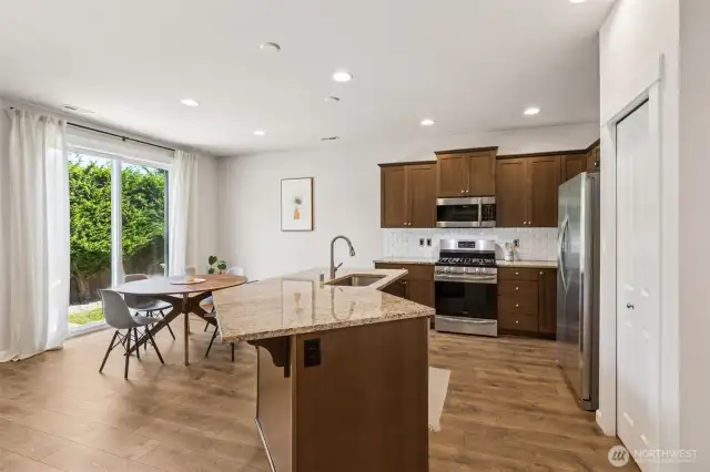 Open Kitchen