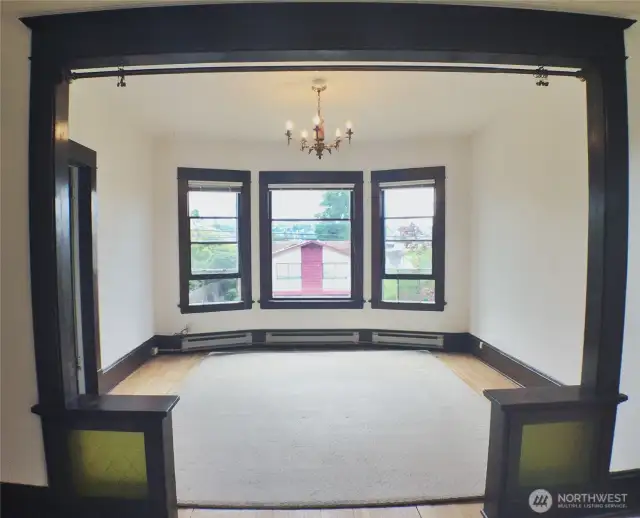 910 (upstairs unit)