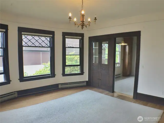 910 (upstairs unit)
