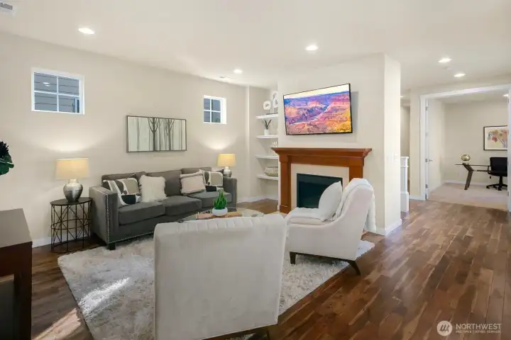 Greatroom with seamless flow to kitchen and dining