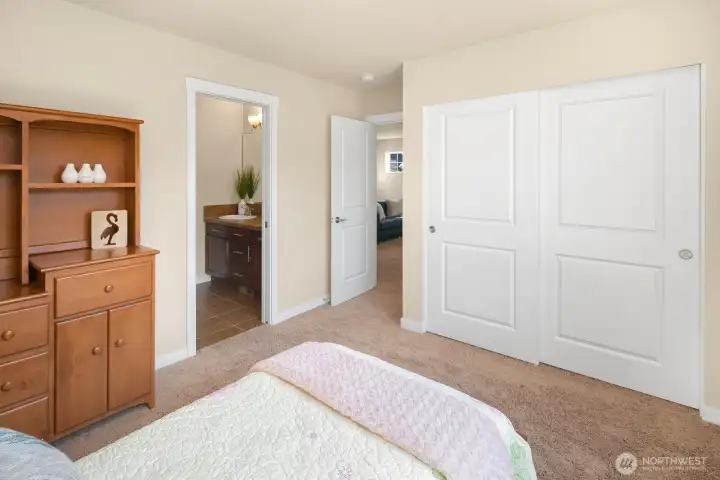 Additional Bedroom 1