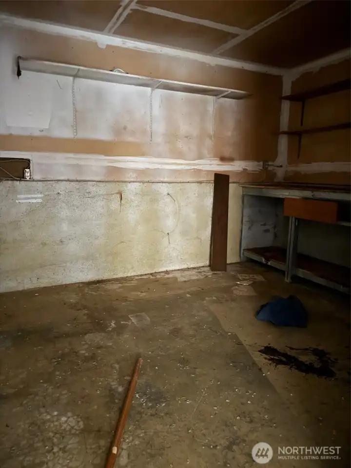 Room 2  - lower area