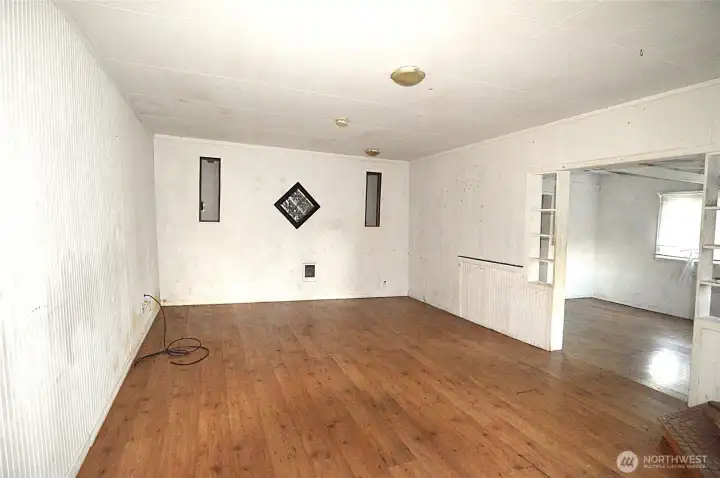 d on a quiet street. This 1,187 sq ft home offers 3 bedrooms, a 3/4 bath plus an additional 1/4 bath, and a spacious backyard perfect for pets, play, gardening, or relaxing.