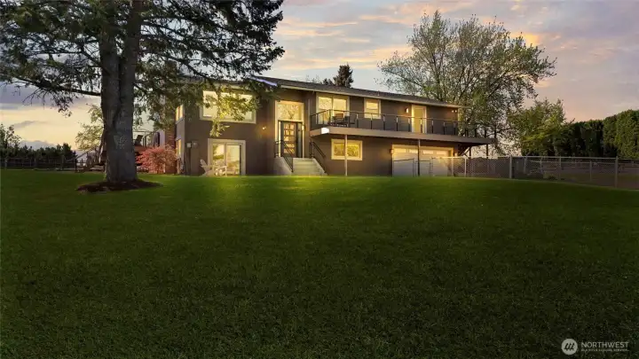 Goodnight Tipsy. Additional photos & floorplans available on virtual tour.