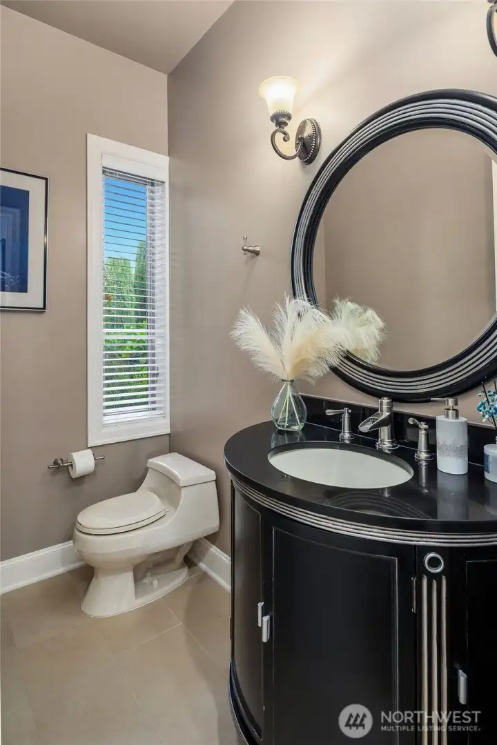Powder room