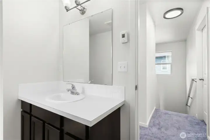 Full bath on upper level
