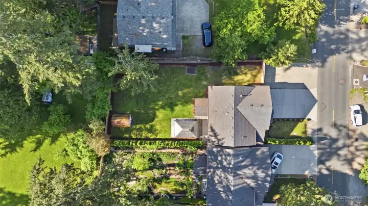 Rare combination of privacy, usable outdoor space + mature greenery. Rare combination of privacy, usable outdoor space + mature greenery.