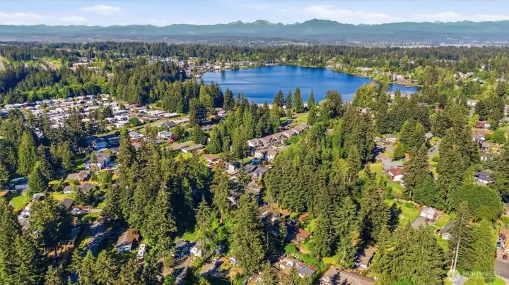 Aerial view showing the neighborhood setting and surrounding Everett location. Aerial view showing the neighborhood setting and surrounding Everett location.