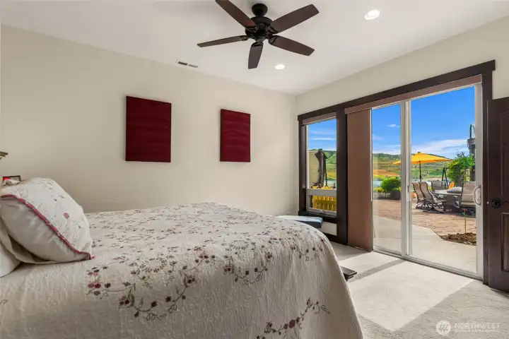 Bedroom 3 includes ensuite bathroom, linen storage and walk-in closet