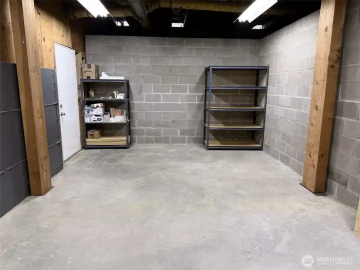 Awesome walk-in storage room approx. 250 sq.ft.