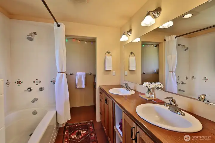 Primary Full Bath. Toilet is through the doorway. Primary Full Bath. Toilet is through the doorway.