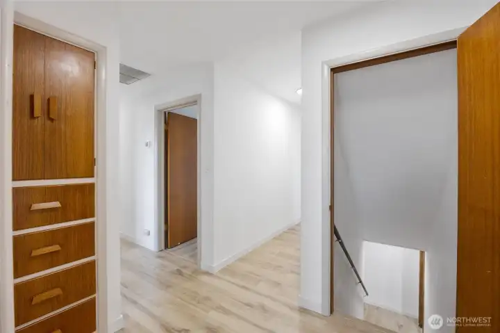 Door to Basement Door to Basement