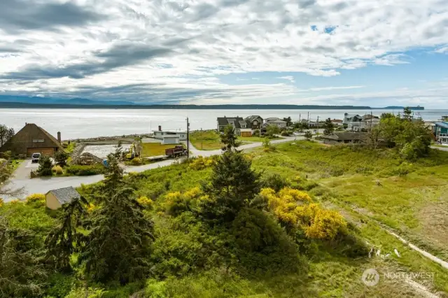 Build your home with stunning western views of Puget Sound, the Olympic Mountains, and the shipping lanes.