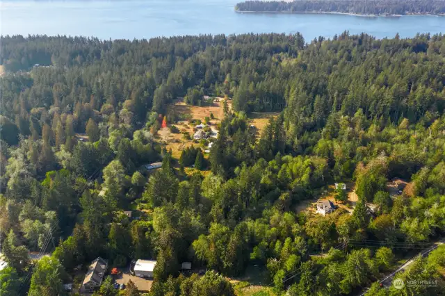 Aerial view showing Pita Lane with the lots to the west of the road.