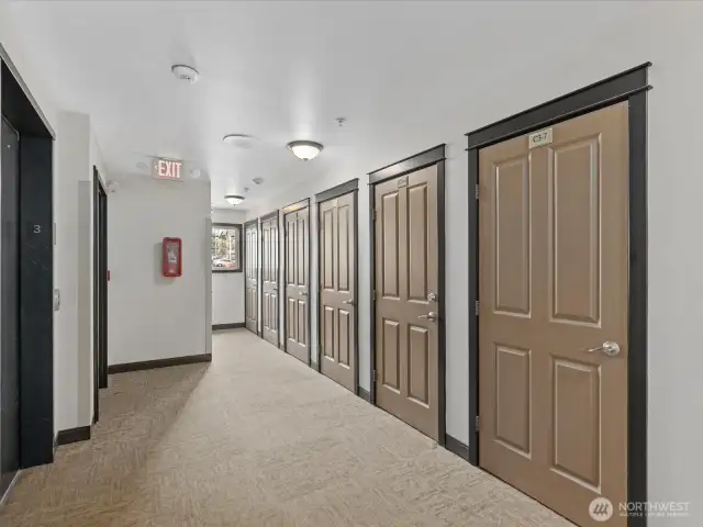storage unit may be rented through the HOA if available. Buyer to verify.