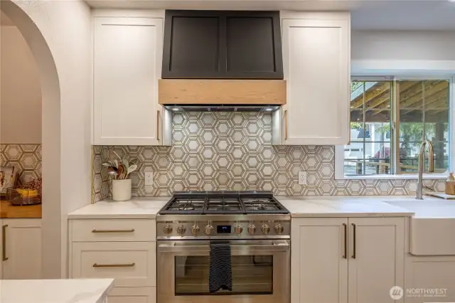 Chef's gas stove is top of the line.