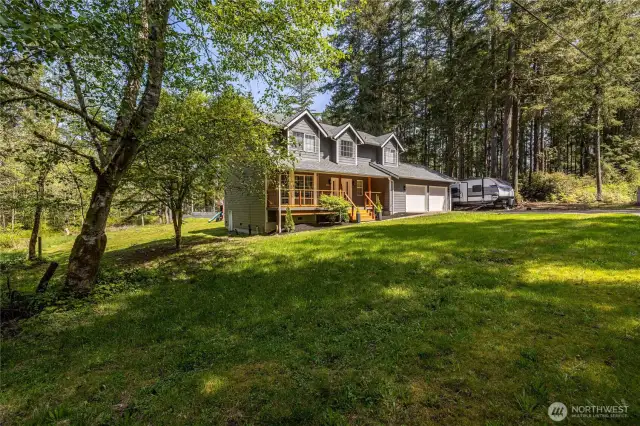 Where close in location meets privacy in Nature!
