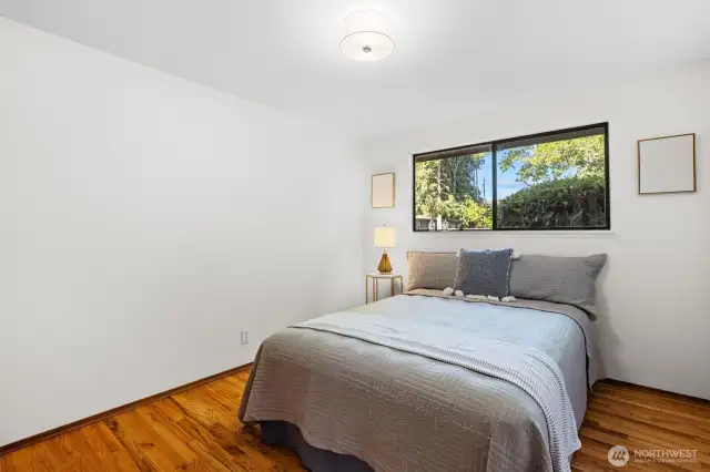 check out those gorgeous real hardwoods
