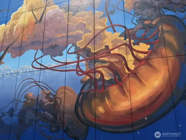 So many murals and art throughout Edmonds