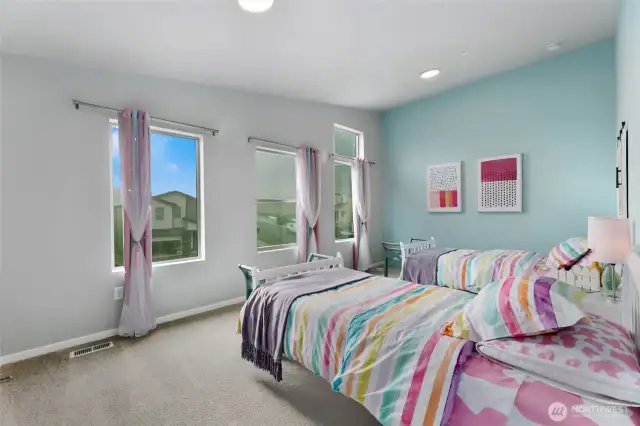 huge bedroom with walk-in closet upstairs