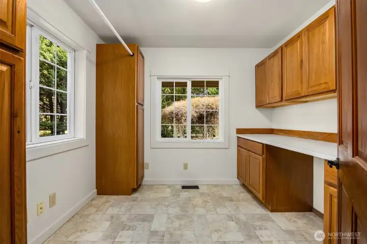 Additional Utility Room